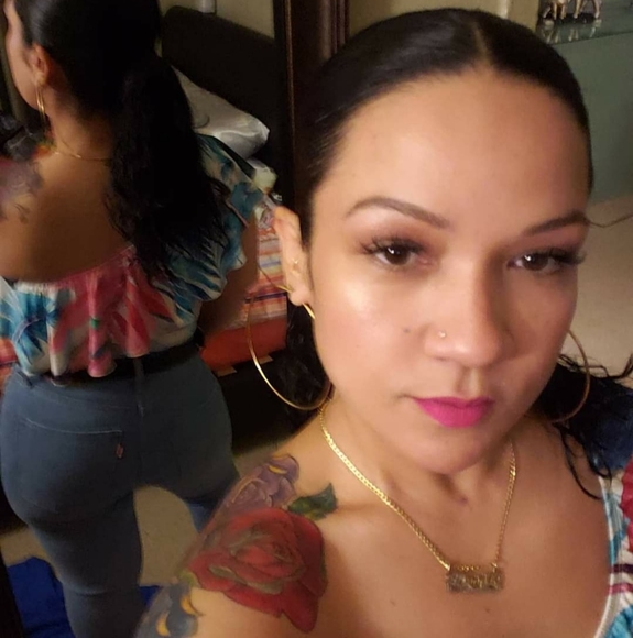 Profile Picture of Doris Suarez (@dorislove78) on Poshmark