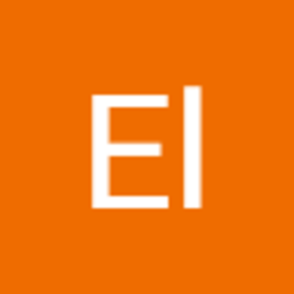 Profile Picture of El Comtois (@elcomtois) on Poshmark