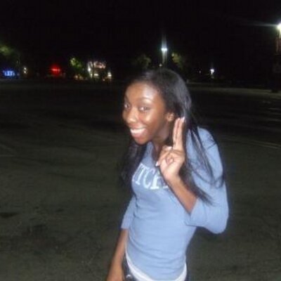 Profile Picture of Essence Jones (@legendaryess) on Twitter