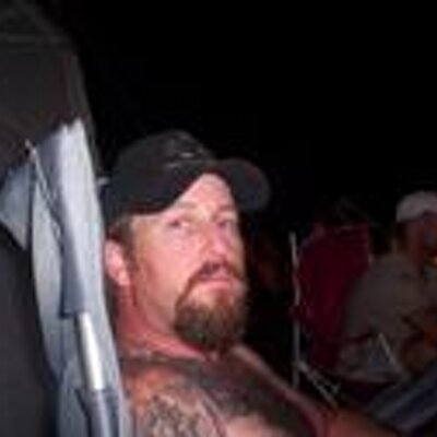 Profile Picture of Robert Fenner (@lowriderrob2004) on Twitter