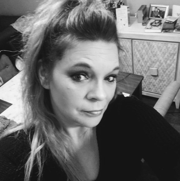 Profile Picture of Paulette Cutone (@pcutone924) on Poshmark