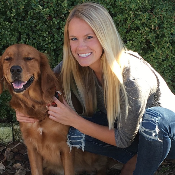 Paige Tabor - Poshmark Profile Picture of Paige Tabor (@paigetabor605) on Poshmark