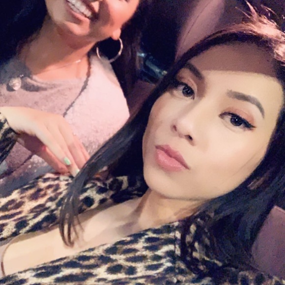 Profile Picture of Marisol Quevedo (@marisolq22) on Poshmark