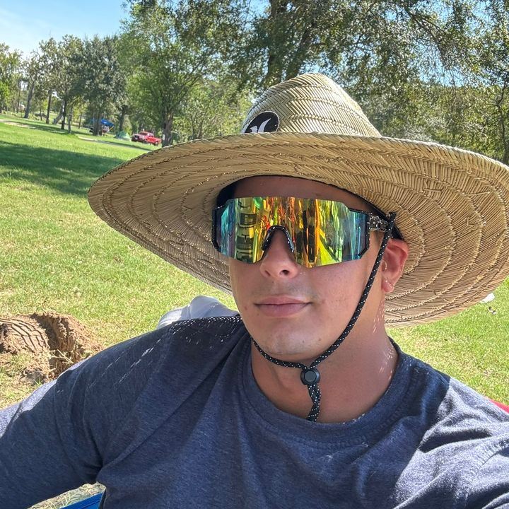 Profile Picture of Lizander Lorenzo (@lizander.lorenzo) on Tiktok