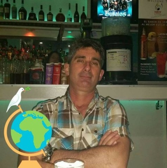 Profile Picture of Jim Douros (@jimdouros) on Poshmark