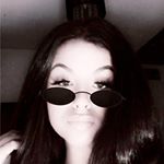 Profile Picture of sniffin lines n shaggin nines👻 (@rihanna_privxo) on Instagram
