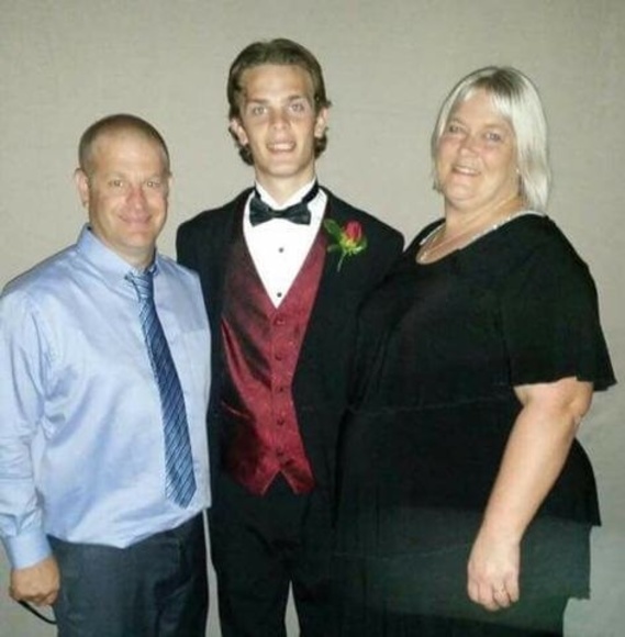 Profile Picture of Lisa Desio (@fldesio) on Poshmark