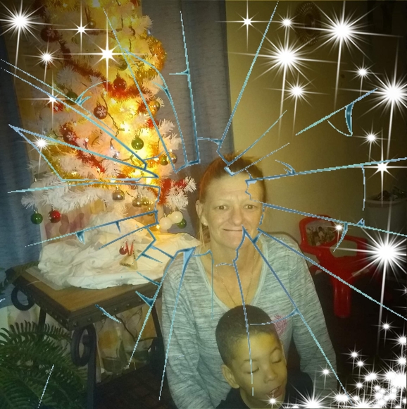 Profile Picture of Jennifer Lollar (@jenniferloll808) on Poshmark