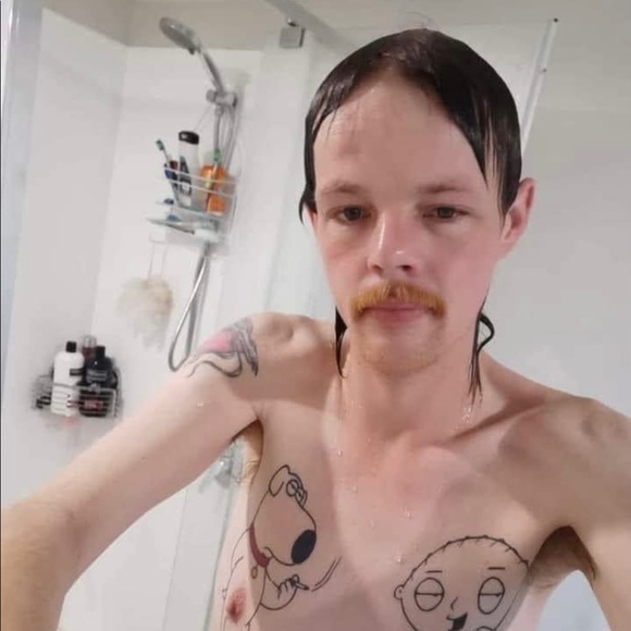 Profile Picture of Keith Geiling (@krgeiling) on Poshmark
