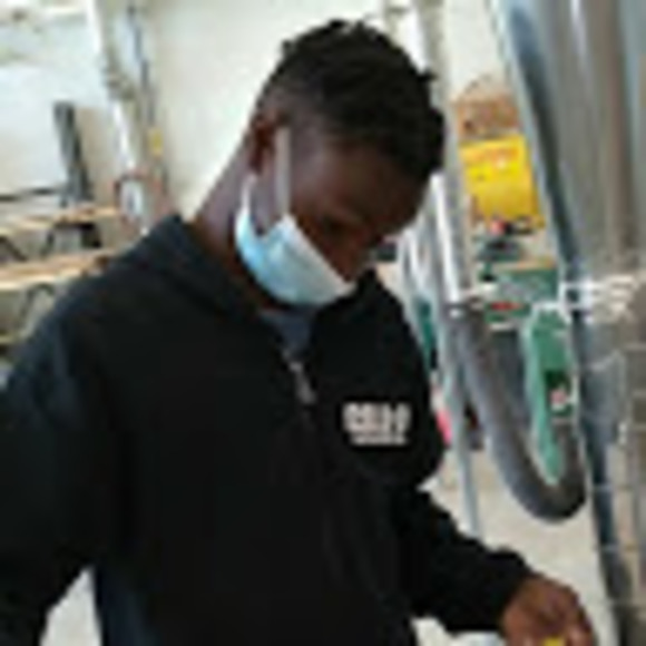 Profile Picture of Jaydon Belone (@jaydonbelone13) on Poshmark