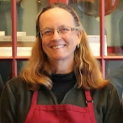 Profile Picture of Elizabeth Shaak (@mycooltunes) on Youtube