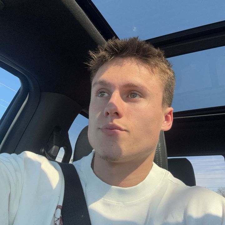 Andrew - Tiktok Profile Picture of Andrew (@andrewroller1) on Tiktok