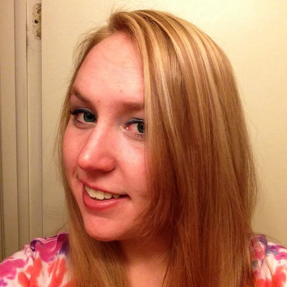 Profile Picture of Marissa Tyndorf (@marissajt) on Poshmark
