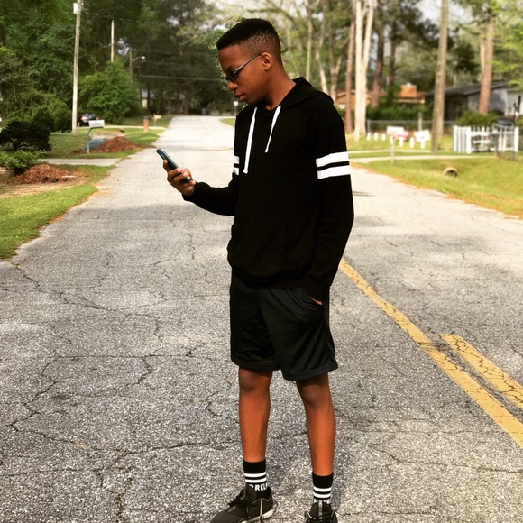 Profile Picture of Nicholas Graham (@graham5514) on Poshmark