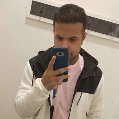 Profile Picture of Luis Adrian Sanchez (@Diamondslays) on Twitter