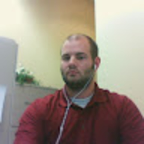 Profile Picture of James Harpst (@jharpst05) on Poshmark