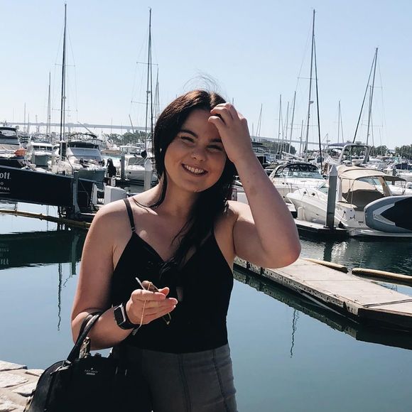 Profile Picture of Jacqueline Ballantyne (@jballantyne7) on Poshmark