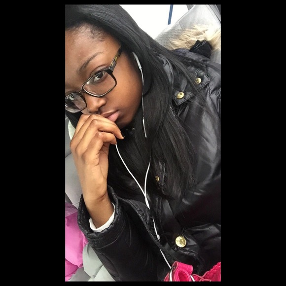 Profile Picture of Taejah Tuitt (@taejahtuitt) on Poshmark