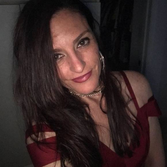 Profile Picture of Barbara Tocci-pilny (@pilny) on Poshmark