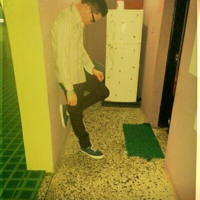 Profile Picture of Stephen Dykes (@Whyte_Armani) on Twitter
