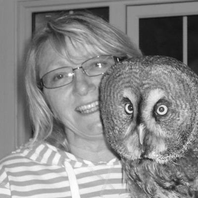 Profile Picture of Jan MacLeod (@owleyjanmac) on Twitter