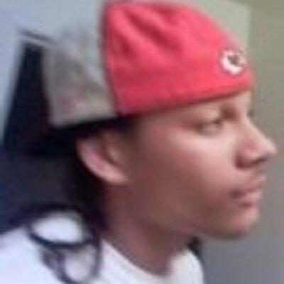 Profile Picture of Carlos Cook (@yung_los18) on Twitter