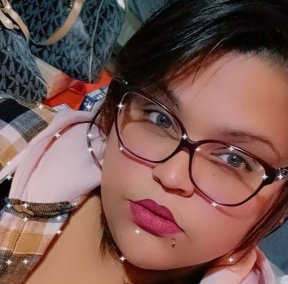 Profile Picture of Yelitza Gonzalez (@gyelitza731) on Poshmark