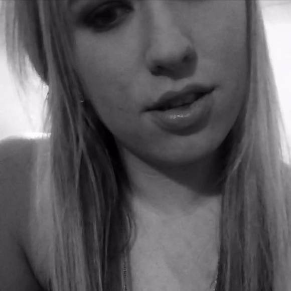 Profile Picture of Shaunna Troxel (@stroxel) on Poshmark