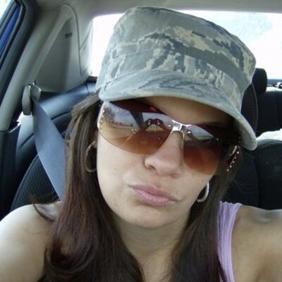 Profile Picture of Dana Enright (@DeeMarie626) on Twitter