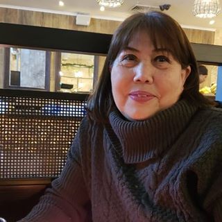 Profile Picture of Julia Paz (@Julia-Paz) on Facebook