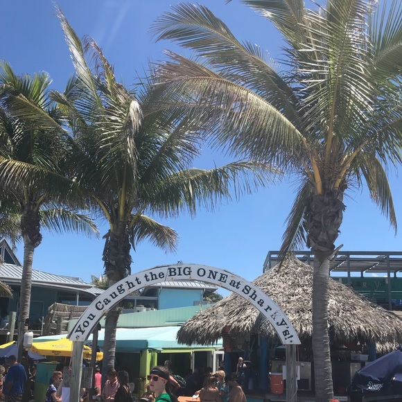 Profile Picture of Maya Williams (@mayawills17) on Poshmark