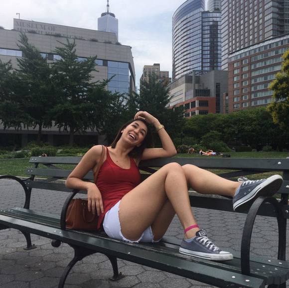 Profile Picture of Bianca Sousa (@b_sousa) on Poshmark