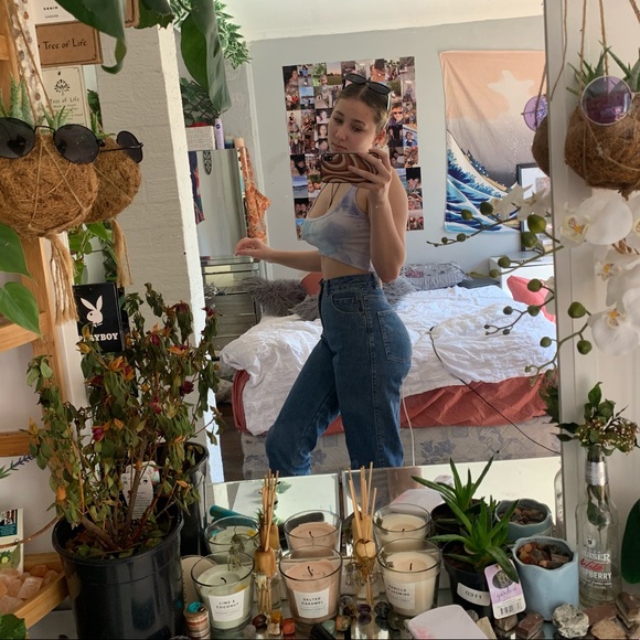 Profile Picture of Jess Morrison (@jjessiie__) on Poshmark