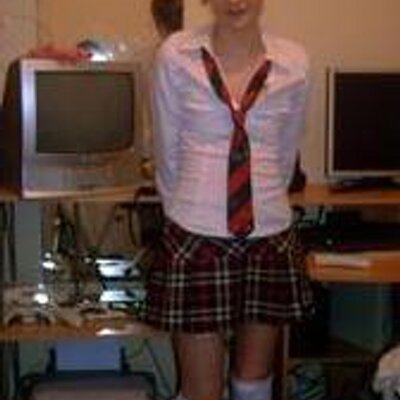 Profile Picture of Kaylin Phillips (@exhaustedHunk54) on Twitter