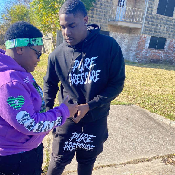 Profile Picture of Nelson Walker (@nelsonwalker98) on Poshmark