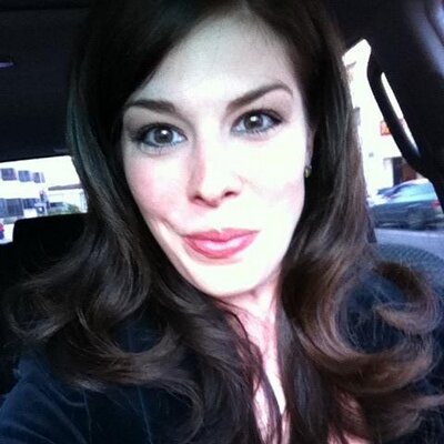 Profile Picture of Eliana Radparvar (@EllieRadd) on Twitter