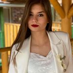 Profile Picture of 𝓝𝓲𝓷𝓪 𝓑𝓸𝓫𝓲𝓬 (@nina.bobic) on Instagram