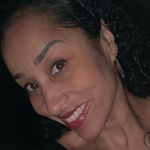 Profile Picture of Lori Walker (@lowalk3r) on Instagram