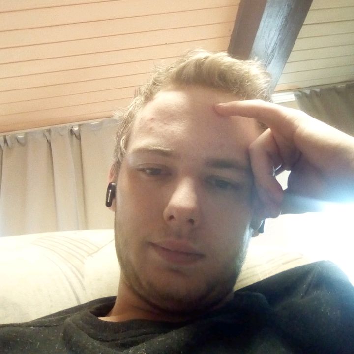 Profile Picture of Thomas Esslinger450 (@thomasesslinger45) on Tiktok
