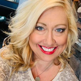 Profile Picture of Stacys Pink Martini Boutique (@stacytiedemann) on Pinterest