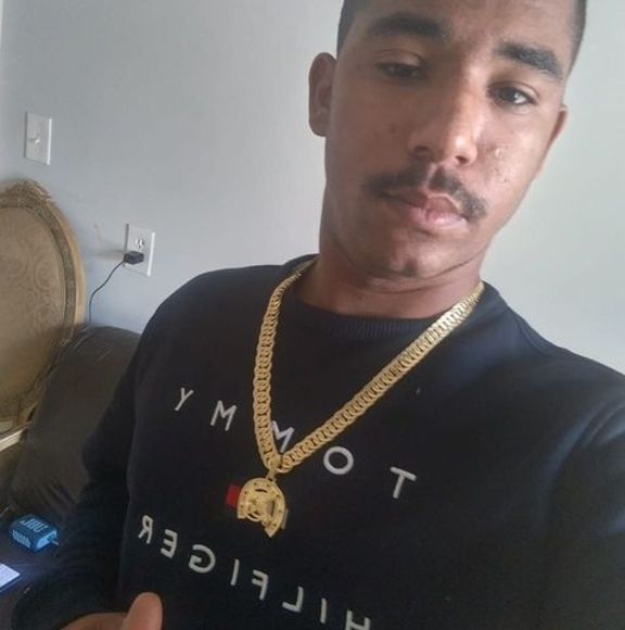 Profile Picture of Paulo Junior (@pj510764) on Poshmark