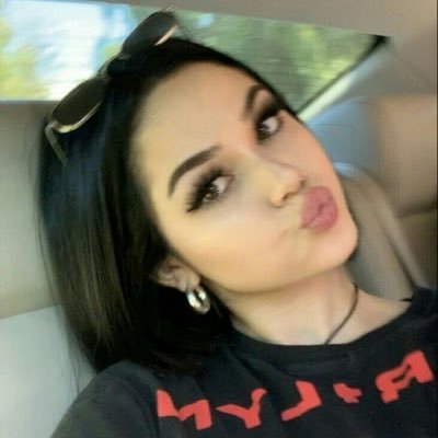 Profile Picture of Miranda Loves Lemonade Mouth (@babylonxhs) on Twitter