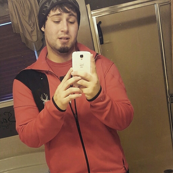 Tyler Barr - Poshmark Profile Picture of Tyler Barr (@onlynike64) on Poshmark