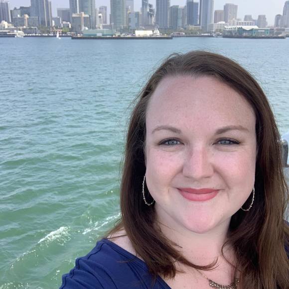 Profile Picture of Amanda Foshee (@aef0001) on Poshmark