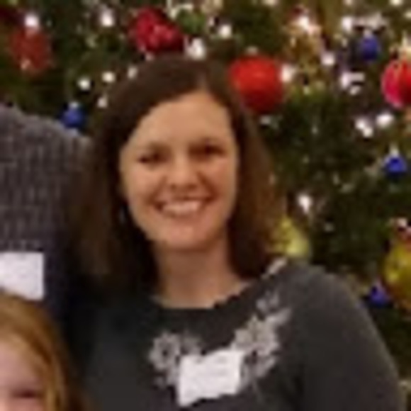 Profile Picture of Sarah Kosalka (@skosalka11) on Poshmark