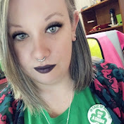 Profile Picture of Amy Cashell (@nattybohgirl) on Youtube