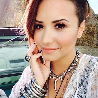 Profile Picture of Ricardo Herbert (@Ricky_Lovatic22) on Twitter