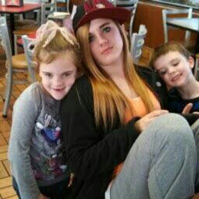 Profile Picture of Betty Hutto (@hutto1972) on Twitter