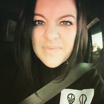 Profile Picture of Brandy (@WhiskeyDirt) on Twitter