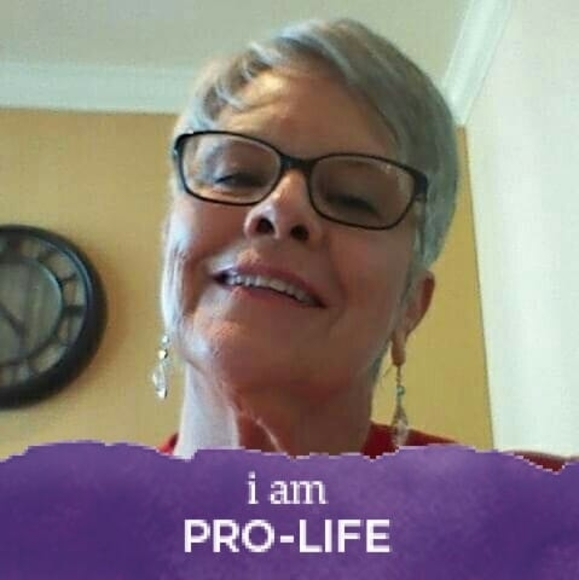 Profile Picture of Beverly Holt (@1582bh) on Poshmark